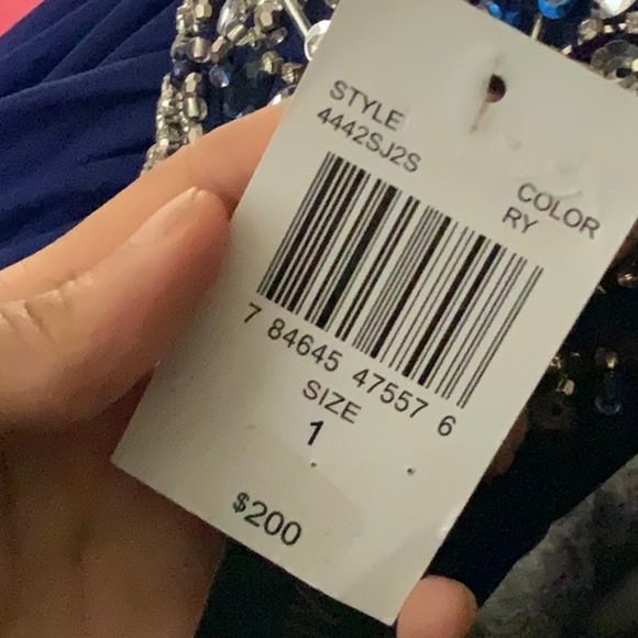 Embroidered Prom Dress Maxi Size 1 - Picture 5 of 5